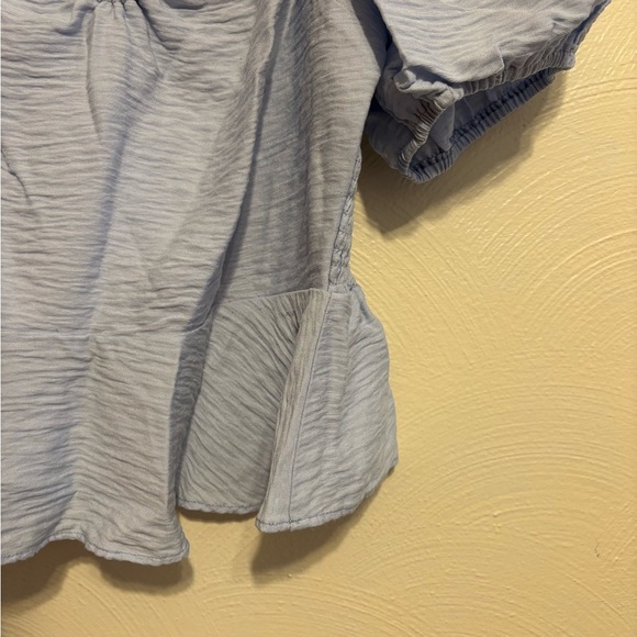 Chic Light Blue Puff Sleeve Blouse - Picture 7 of 8